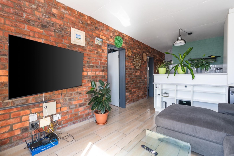 2 Bedroom Property for Sale in Brooklyn Western Cape